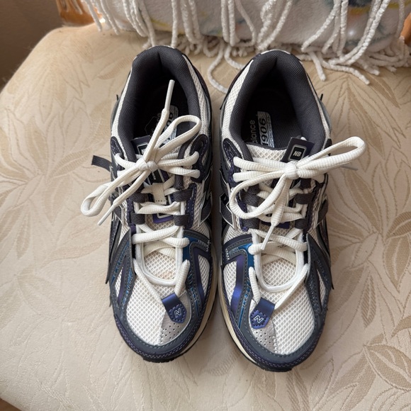 New Balance 1906a Shoes